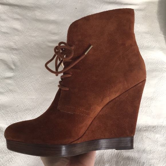 Kors Michael Kors Lace up Wedge Ankle Boot - Picture 12 of 17